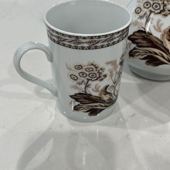 ANTIQUE REFLECTIONS by J. Godinger 7 .5" pitcher and pair of mugs - Picture 7 of 9